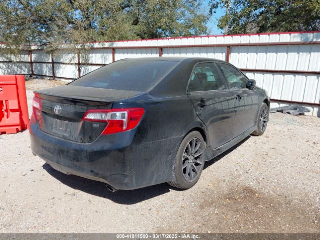 4T1BF1FK2EU833591 Toyota CAMRY SE