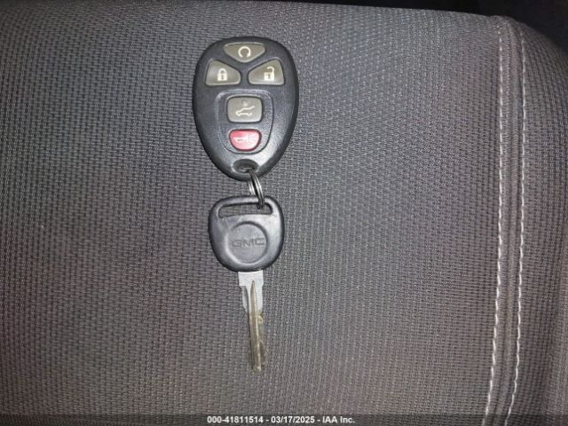 1GKKVPKD3GJ302846 GMC Acadia Sle-2