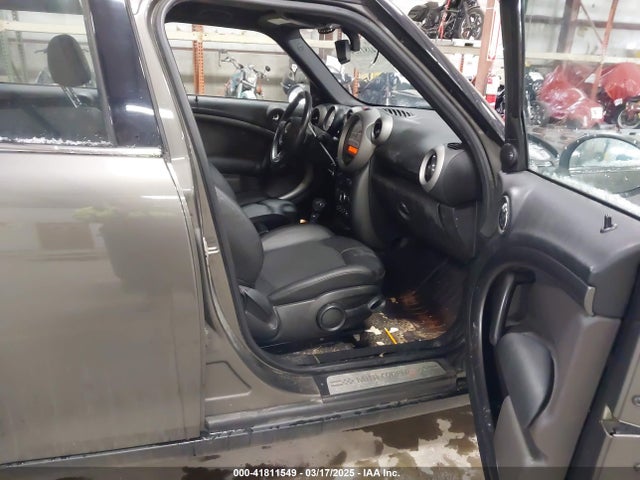 2011 MINI COOPER S COUNTRYMAN WMWZC3C58BWL79978 Photo 4
