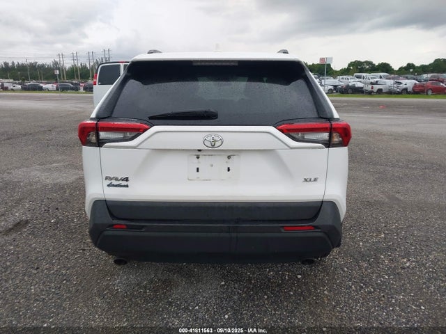 Toyota Rav4 Xle 2021 2T3W1RFV6MC133539 Image 16