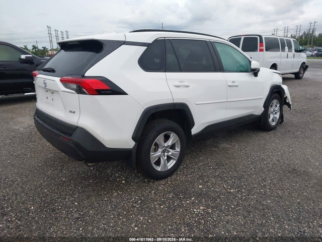 Toyota Rav4 Xle 2021 2T3W1RFV6MC133539 Image 4