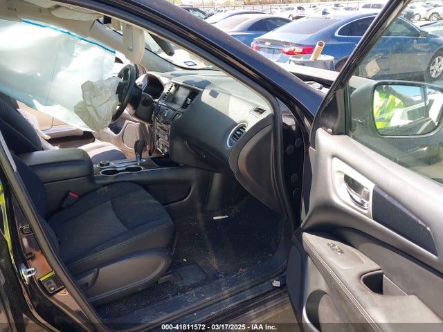 5N1DR2MM2KC610110 Nissan Pathfinder Sv