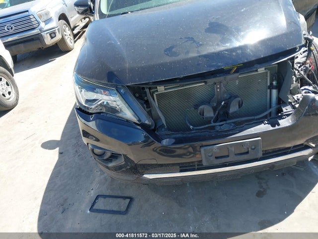 5N1DR2MM2KC610110 Nissan Pathfinder Sv