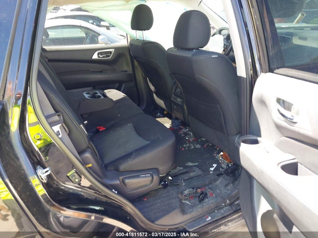 5N1DR2MM2KC610110 Nissan Pathfinder Sv