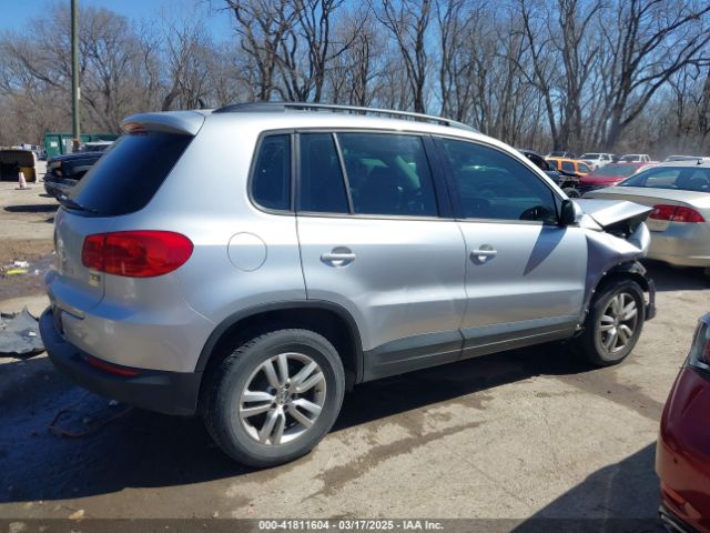 WVGAV7AX5GW538027 Volkswagen TIGUAN S