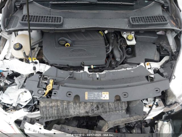 1FMCU0GD3JUB32184 Ford ESCAPE SE