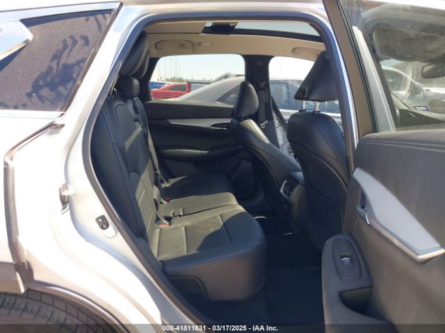 3PCAJ5M19KF144488 Infiniti Qx50 Luxe