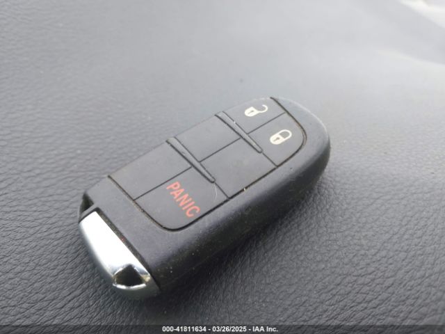 3C4NJCBB9LT118042 Jeep Compass Altitude Fwd