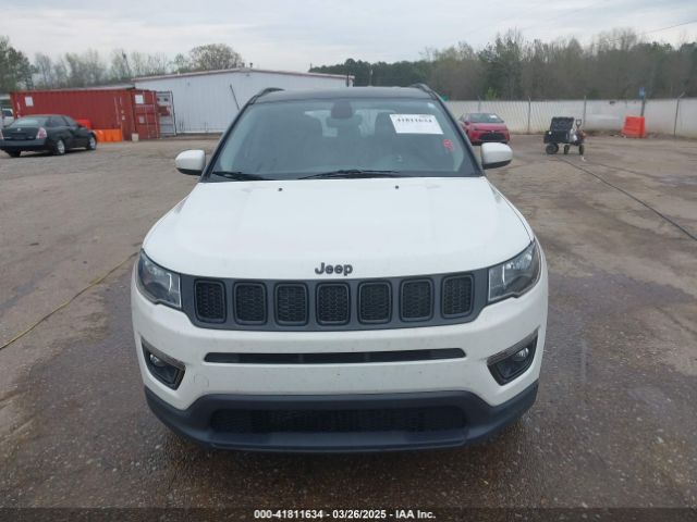 3C4NJCBB9LT118042 Jeep Compass Altitude Fwd
