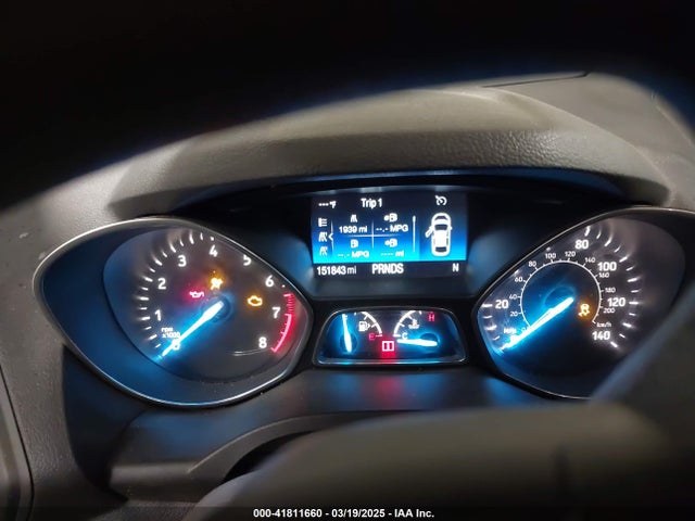 1FMCU0GD2KUC53502 Ford ESCAPE SE