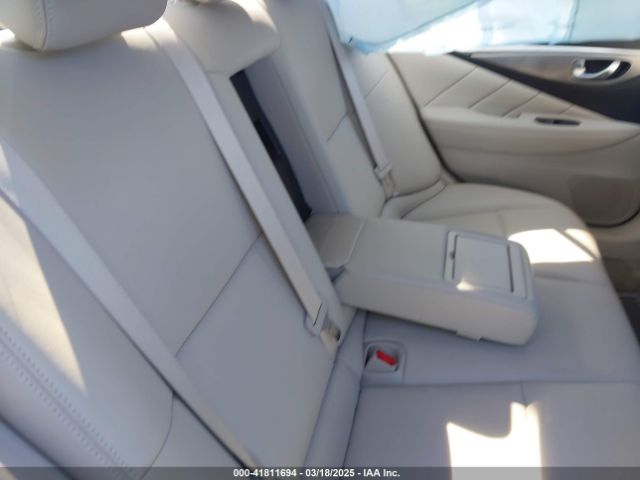 JN1BV7AR3EM703997 Infiniti Q50 Premium