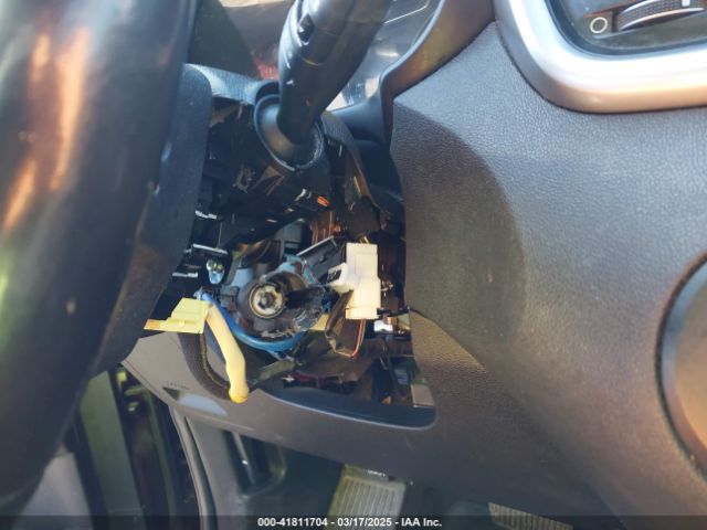 5XYPG4A31JG409131 KIA Sorento 2.4l Lx