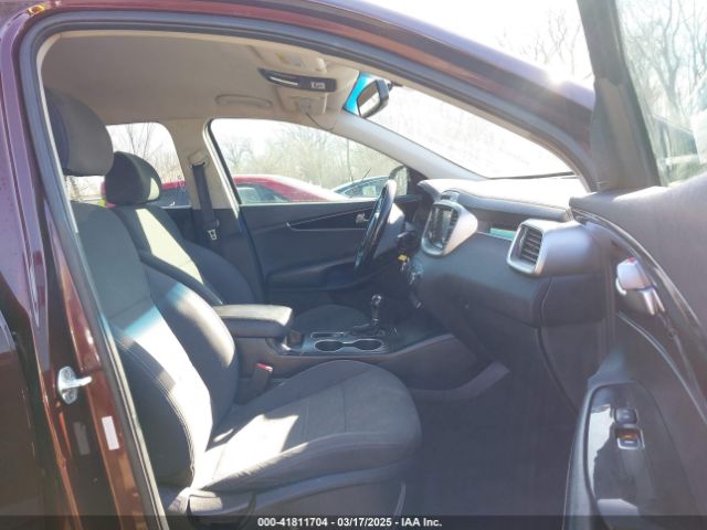 5XYPG4A31JG409131 KIA Sorento 2.4l Lx