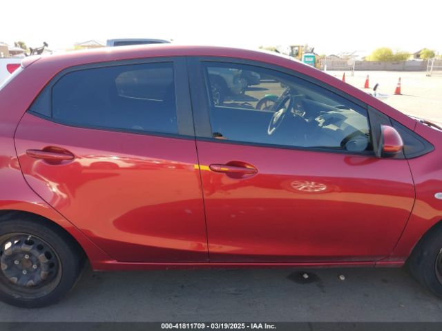 JM1DE1KZ5E0172309 Mazda Mazda2 Sport