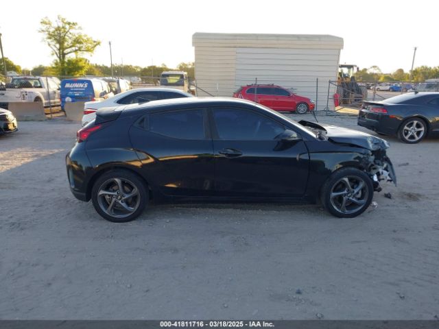 KMHTG6AF8KU005131 Hyundai Veloster 2.0
