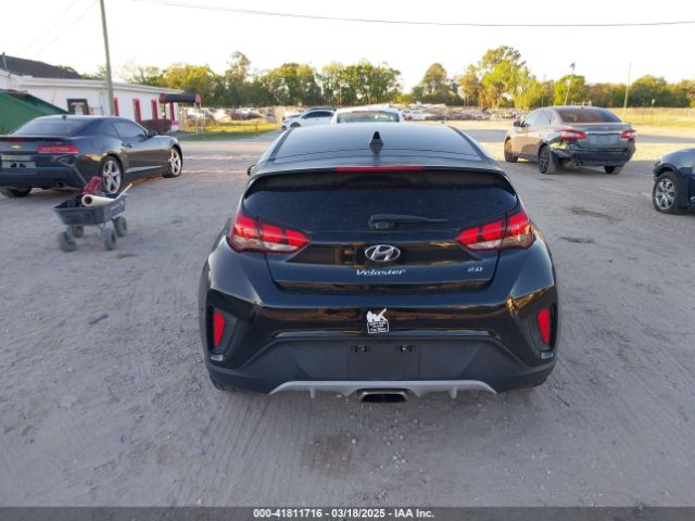 KMHTG6AF8KU005131 Hyundai Veloster 2.0