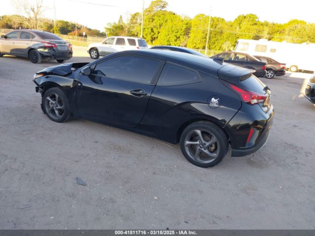 KMHTG6AF8KU005131 Hyundai Veloster 2.0