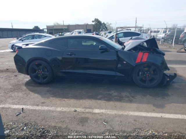 1G1FB1RS9H0159375 Chevrolet Camaro 1lt