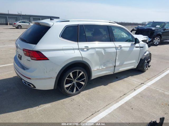 3VV4B7AX5NM109074 Volkswagen Tiguan 2.0t Sel R-line