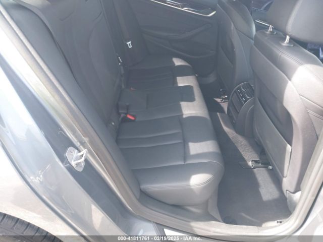 WBAJA7C59JWC74703 BMW 530i Xdrive