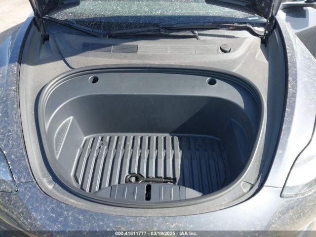 5YJ3E1EA0PF693637 Tesla Model 3 Rear-wheel Drive