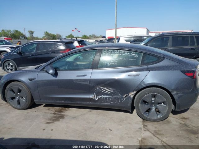 5YJ3E1EA0PF693637 Tesla Model 3 Rear-wheel Drive