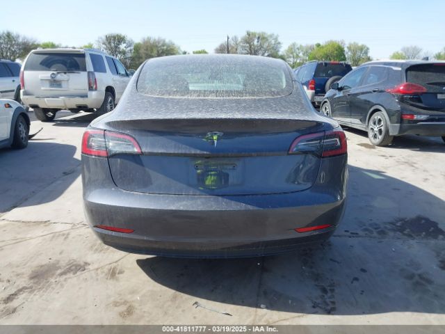 5YJ3E1EA0PF693637 Tesla Model 3 Rear-wheel Drive