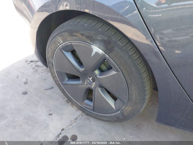 5YJ3E1EA0PF693637 Tesla Model 3 Rear-wheel Drive