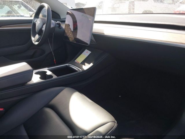 5YJ3E1EA0PF693637 Tesla Model 3 Rear-wheel Drive