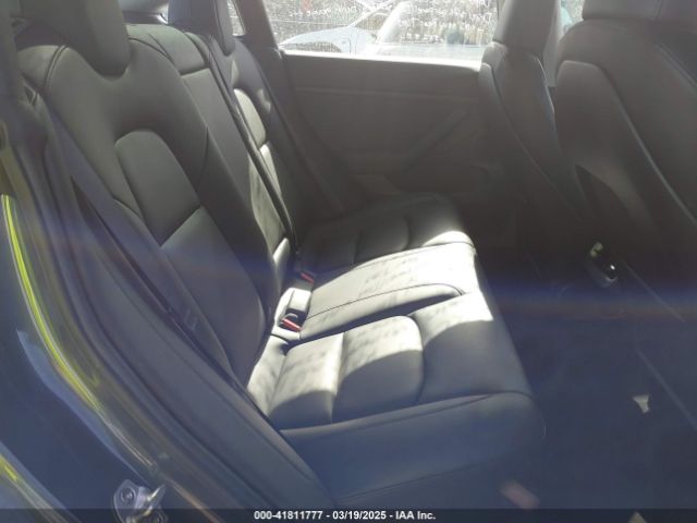 5YJ3E1EA0PF693637 Tesla Model 3 Rear-wheel Drive