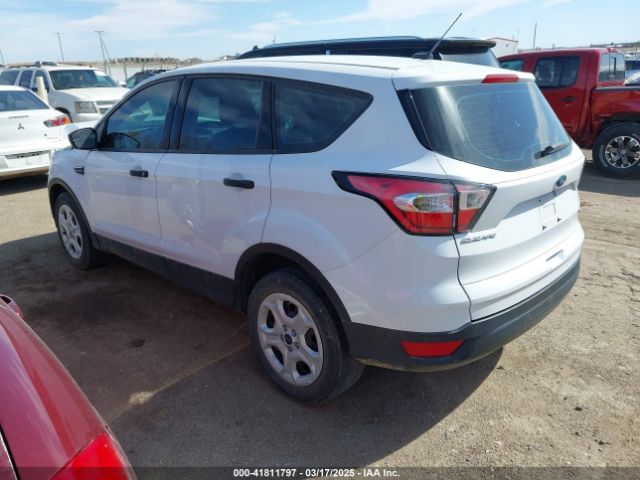 1FMCU0F78HUD58825 Ford ESCAPE S