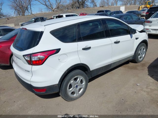 1FMCU0F78HUD58825 Ford ESCAPE S
