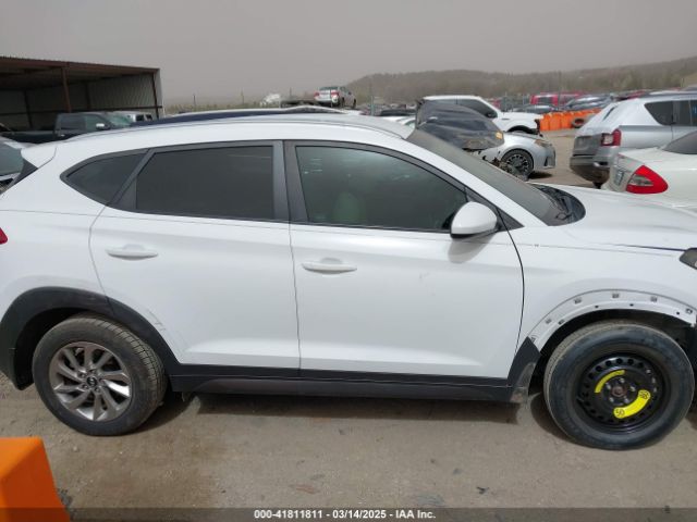 KM8J33A47GU156114 Hyundai 2016