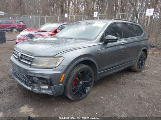 3VV2B7AX5MM126415 Volkswagen Tiguan 2.0t Se/2.0t Se R-line Black/2.0t Sel
