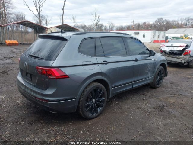 3VV2B7AX5MM126415 Volkswagen Tiguan 2.0t Se/2.0t Se R-line Black/2.0t Sel