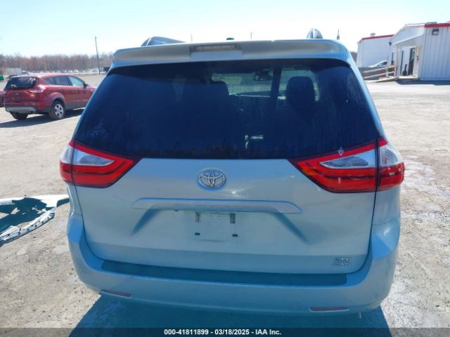 5TDDZ3DC9HS164773 Toyota Sienna Xle 7 Passenger