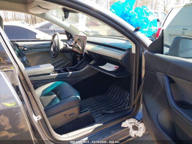 2021 TESLA MODEL Y 5YJYGDEE9MF062580 Photo 4