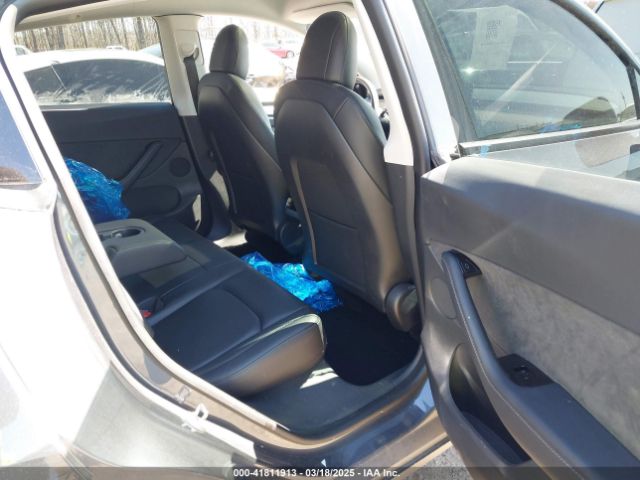 2021 TESLA MODEL Y 5YJYGDEE9MF062580 Photo 7