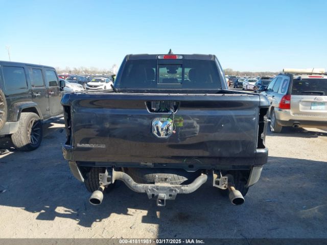 1C6RREJT4LN232859 RAM 1500 Laramie  4x2 5'7 Box
