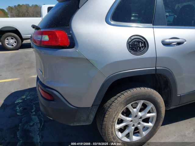 1C4PJMCS3FW626681 Jeep Cherokee Latitude