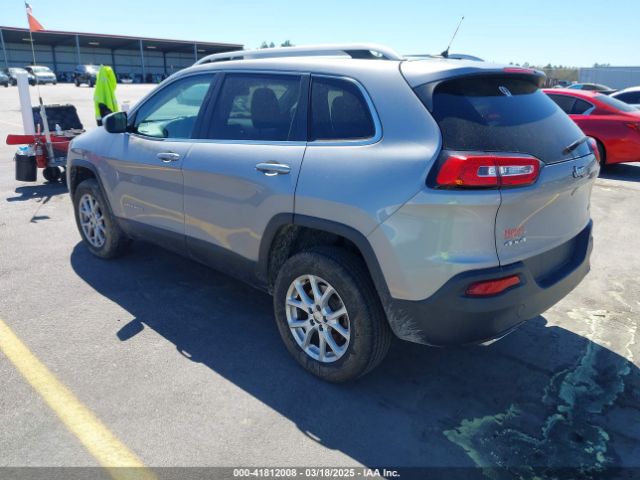 1C4PJMCS3FW626681 Jeep Cherokee Latitude