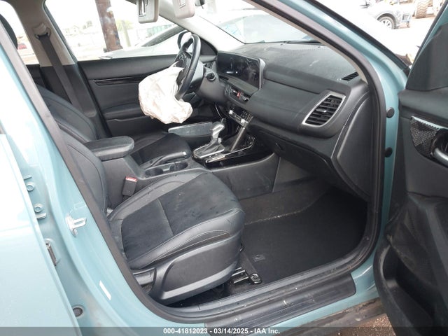 KNDER2AA4R7481051 KIA SELTOS EX