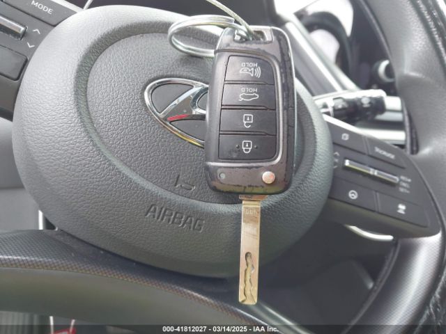 5NPEG4JA9MH069018 Hyundai SONATA SE