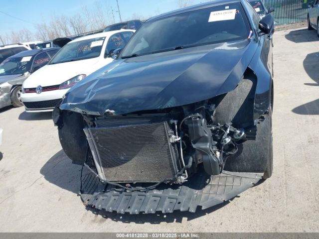 1G6KD5RS2JU153927 Cadillac CT6 LUXURY
