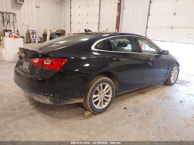 1G1ZD5ST4JF242300 Chevrolet MALIBU LT