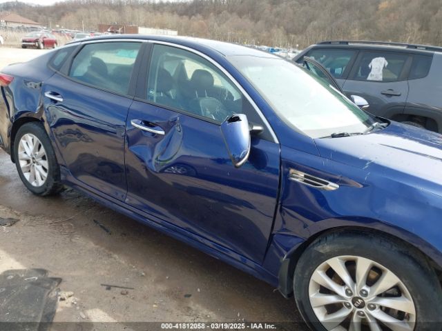 5XXGT4L38JG217136 KIA Optima S