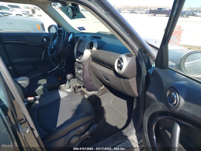 2012 MINI COOPER S COUNTRYMAN WMWZC3C55CWL83763 Photo 4