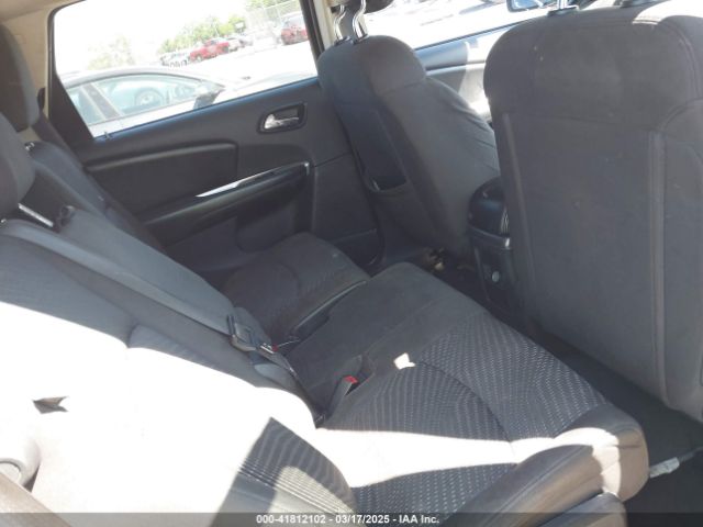 3C4PDCAB4GT102743 Dodge JOURNEY SE