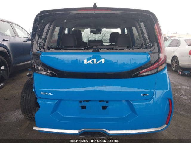 KNDJ53AU8P7205852 KIA Soul Gt-line