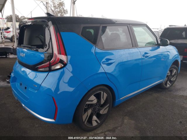 KNDJ53AU8P7205852 KIA Soul Gt-line